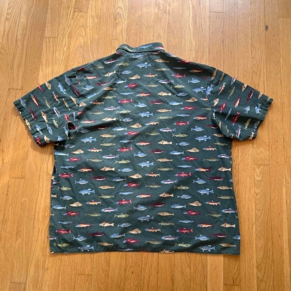 Green Fish Print Button‑Up Shirt - Picture 6 of 7